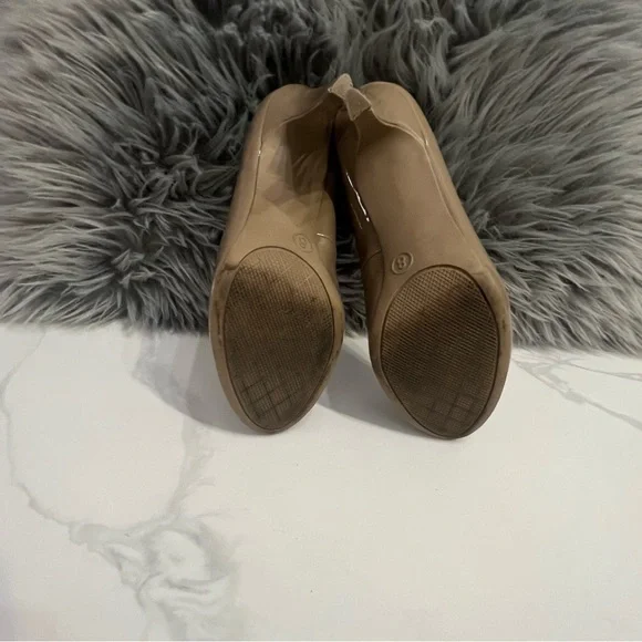 MERONA nude round toe 3in heels size 8 - Picture 6 of 8